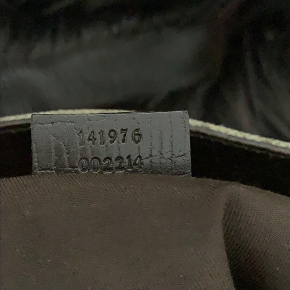 Authentic Gucci tote - Picture 8 of 10